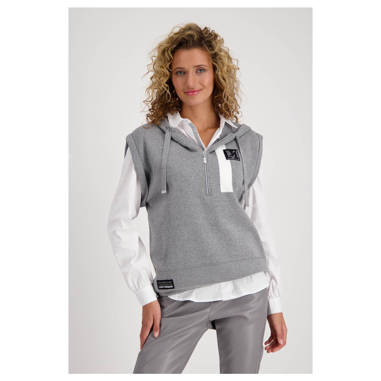 Monari Damen Kurzarm Hoodie Pullover platin melange Monari Damen Kurzarm Hoodie Pullover platin melange