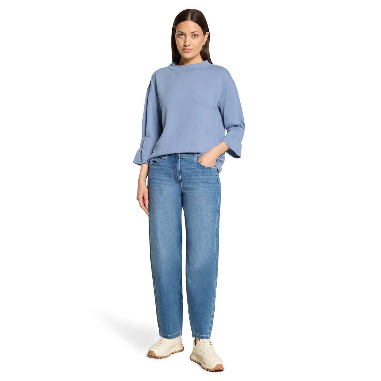 Damen 3/4 Arm Sweatshirt von Betty Barclay in Hellblau, Ganzkörperansicht am Model