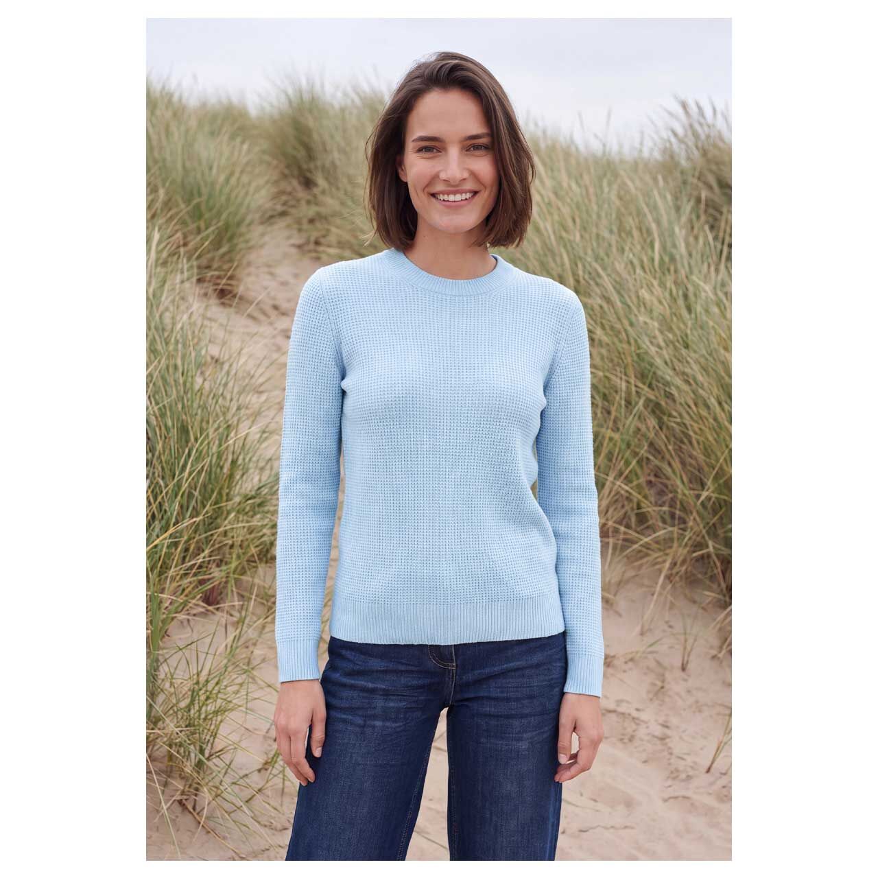 Damen Pullover Structured Cosy Sweater von Cecil in Hellblau meliert, Vorderansicht am Model