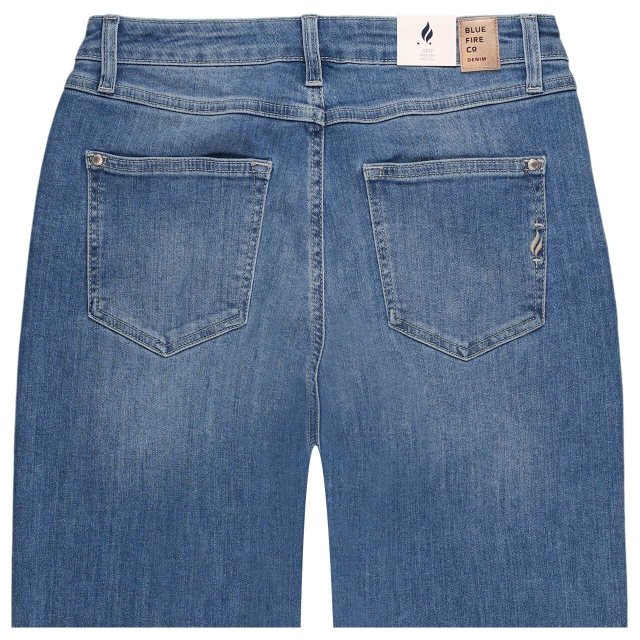 Stretch Damen Jeans Judy Wide Leg von Blue Fire in Hellblau verwaschen, detaillierte Rückansicht