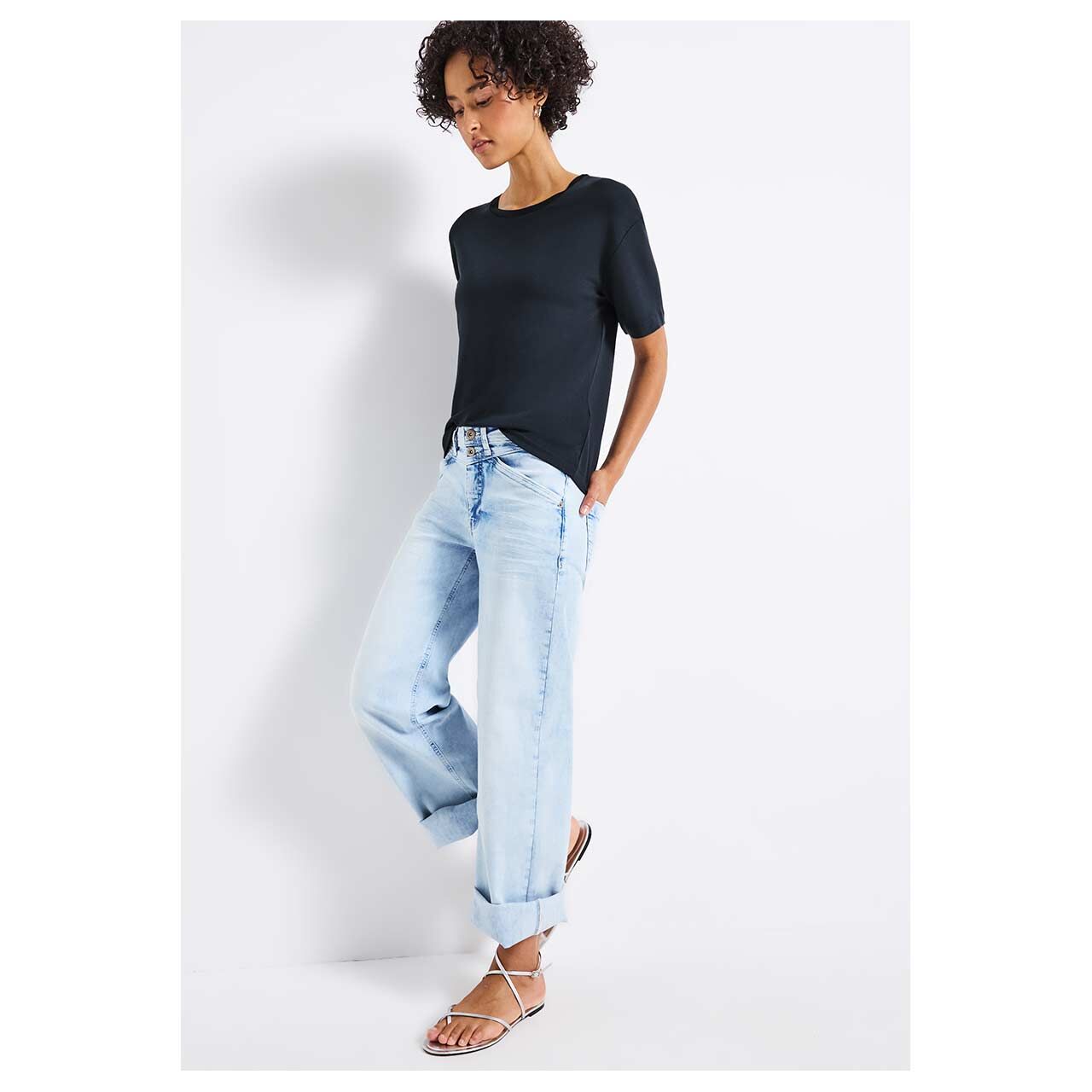 Damen T-Shirt Deco Collar von Street One in Dunkelblau, Ganzkörperansicht