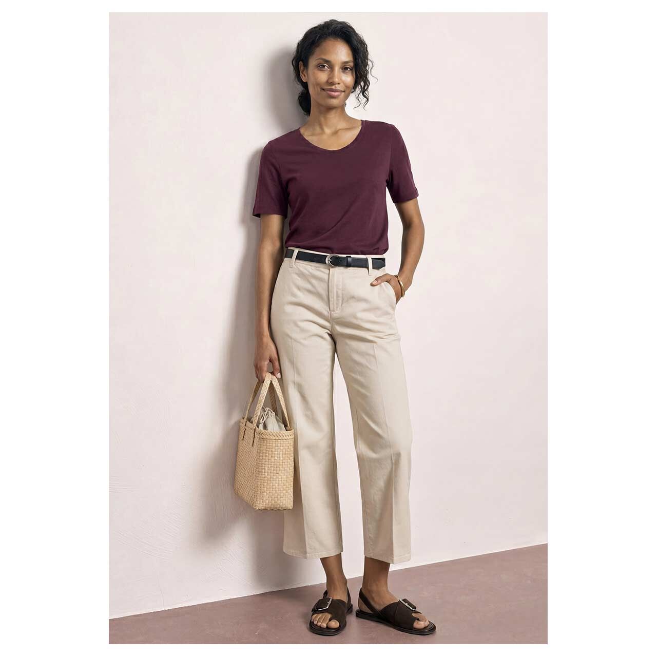 Damen T-Shirt Gerda von Street One in Lila, Ganzkörperansicht am Model