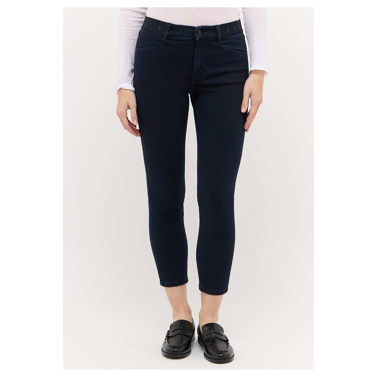 Damen 7/8 Jeans Ornella Sporty von Angels in Dunkelblau, Ganzkörperansicht