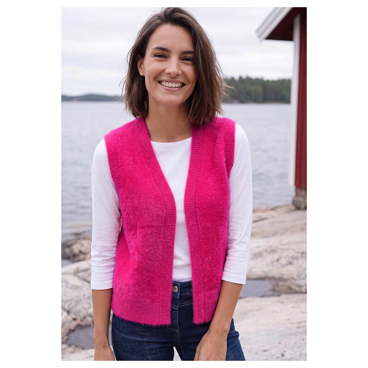 Damen Strickweste Open Feather Yarn Vest von Cecil in Pink, detaillierte Vorderansicht am Model
