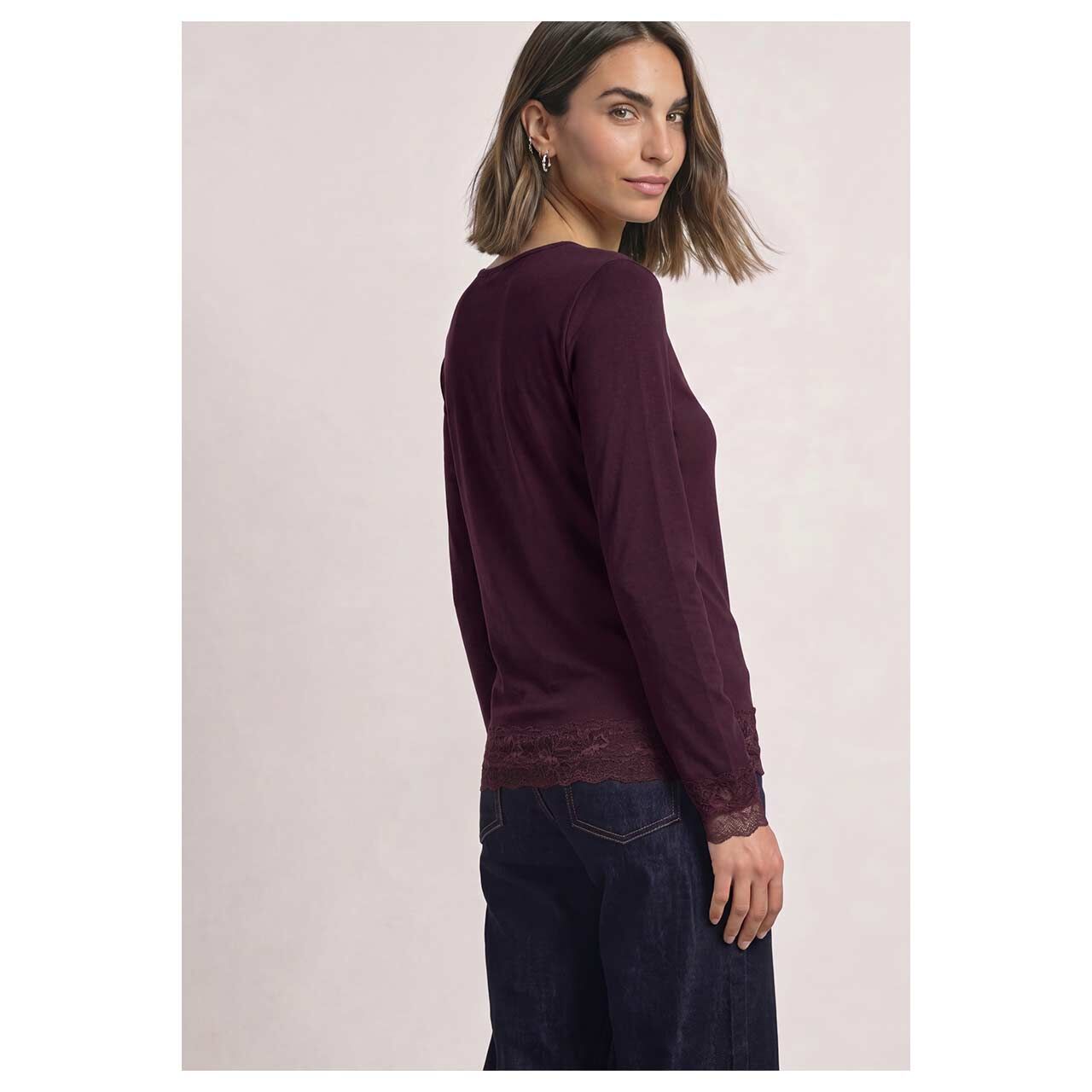 Damen Langarm Shirt Basic Lace Cuffs von Street One in Lila, Rückansicht am Model