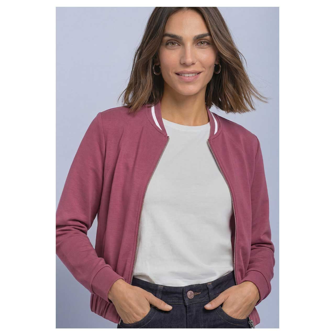 Street One Damen Jacke Silk Look Jacket in Altrosa, Detailansicht am Model vorne