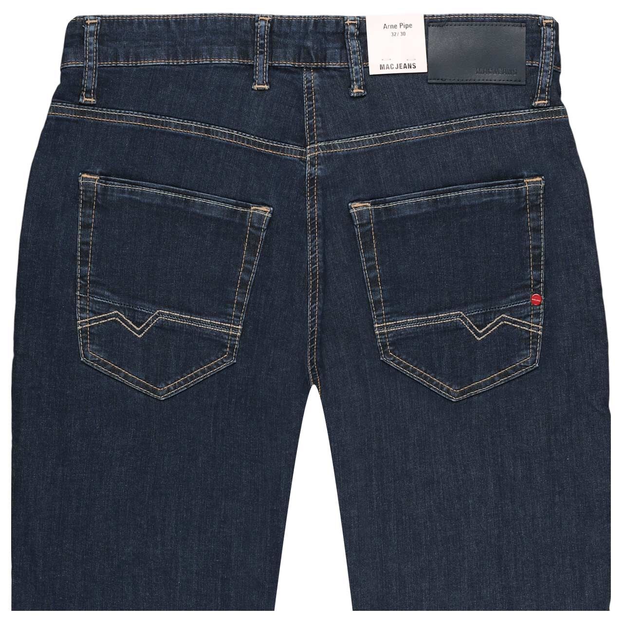 Stretch Herrenjeans Arne Pipe von MAC in Dunkelblau angewaschen, detaillierte Rückansicht