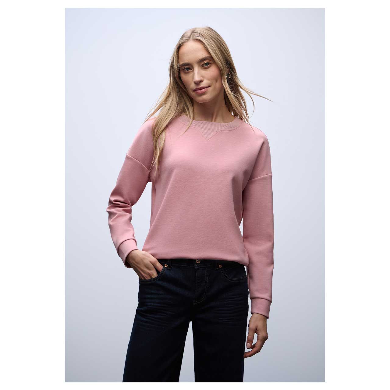 Damen Sweatshirt Rib Neck von Street One in Rosa meliert, Vorderansicht am Model