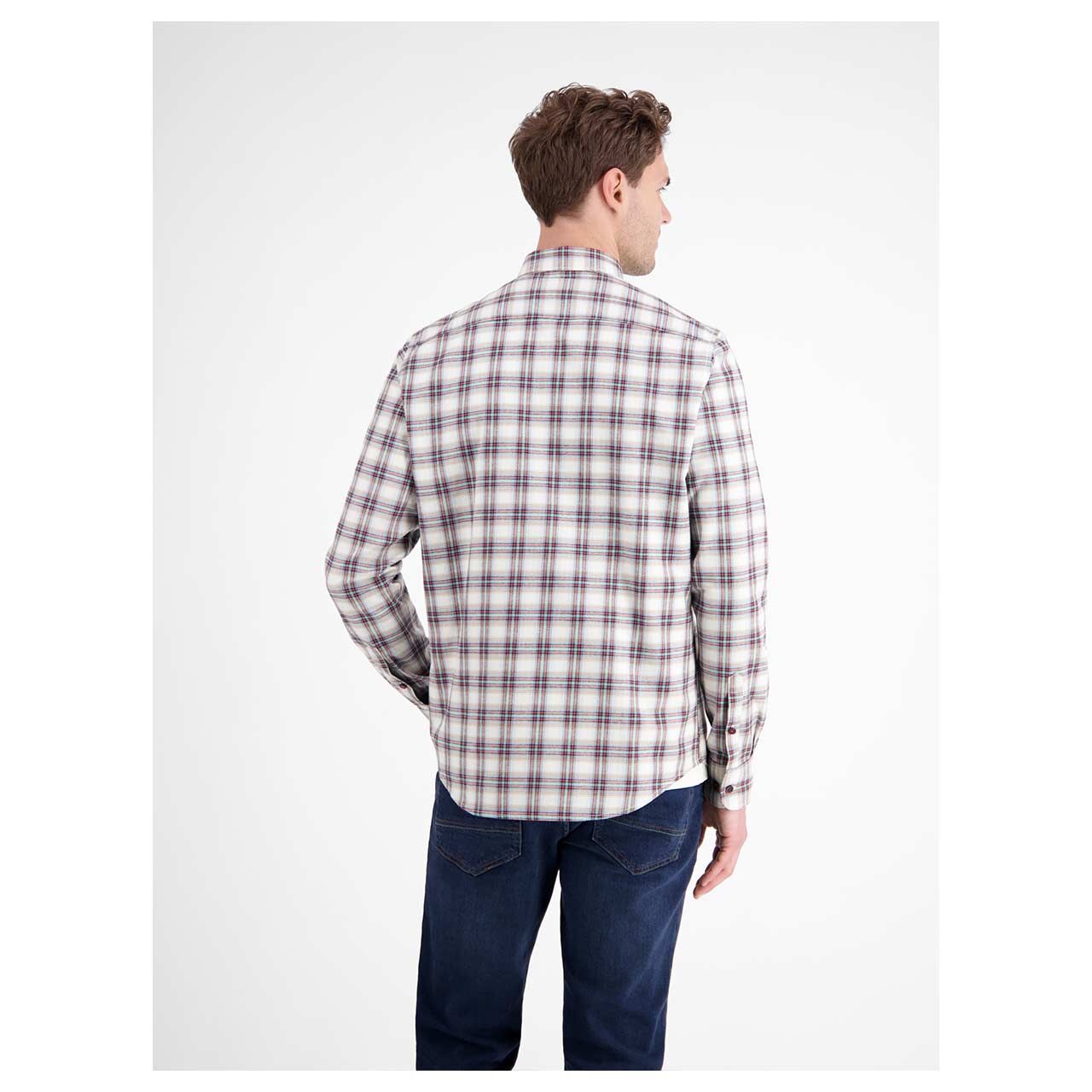 Herren Hemd von Lerros in Cremeweiß kariert, Rückansicht mit Model