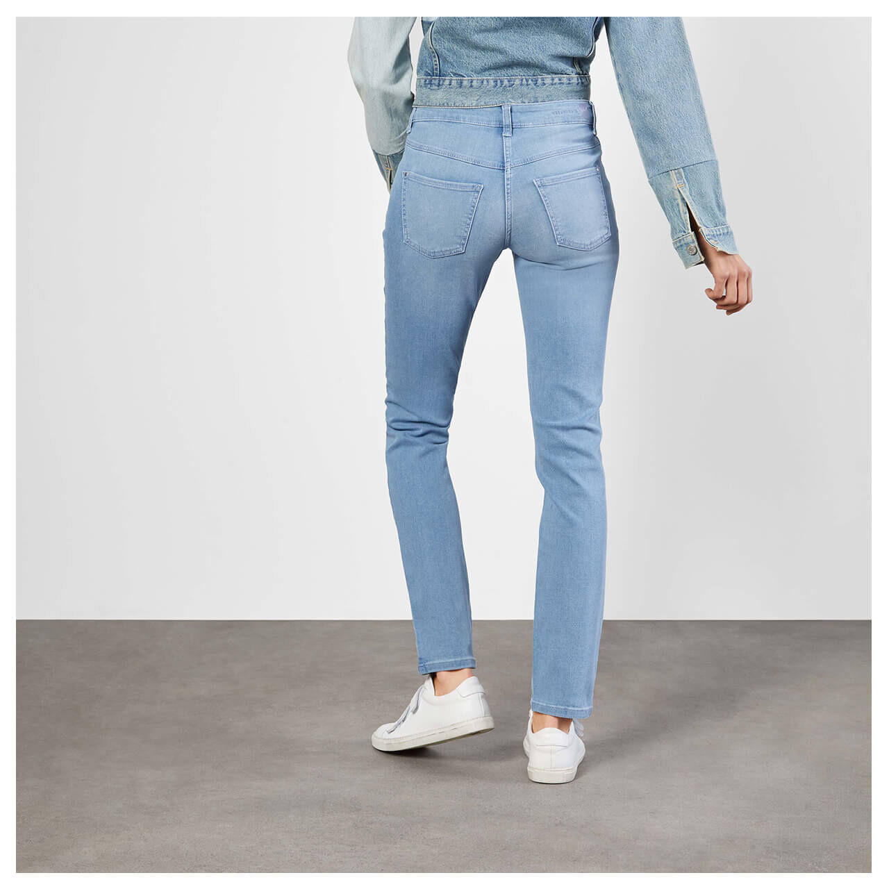 MAC Jeans Dream für Damen in Hellblau verwaschen, FarbNr.: D491