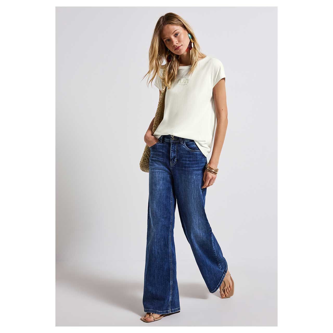 Damen T-Shirt Basic Partprint von Street One in Cremeweiß, Ganzkörperansicht Outfit Modell