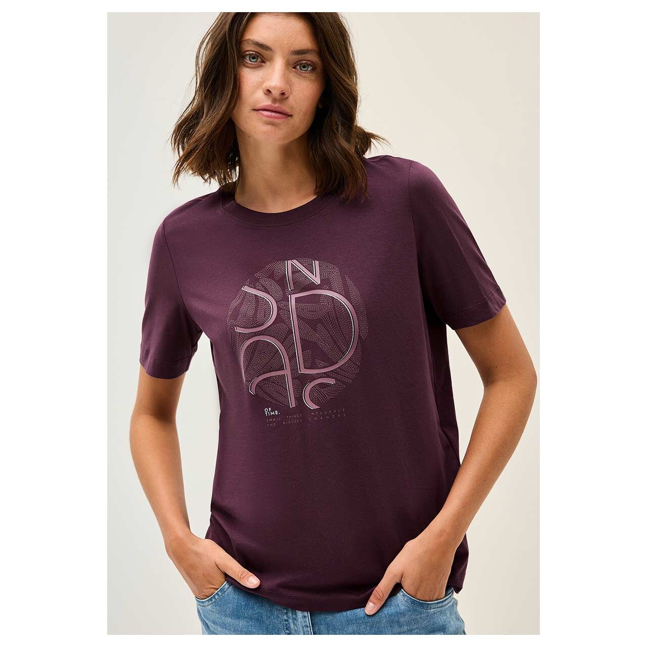 Damen T-Shirt Basic Circle von Cecil in Burgunderrot mit Print, Vorderansicht am Modell 