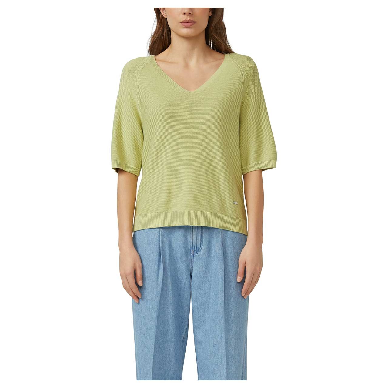 Damen Kurzarm Pullover von s.Oliver in Grün, detaillierte Vorderansicht am Model