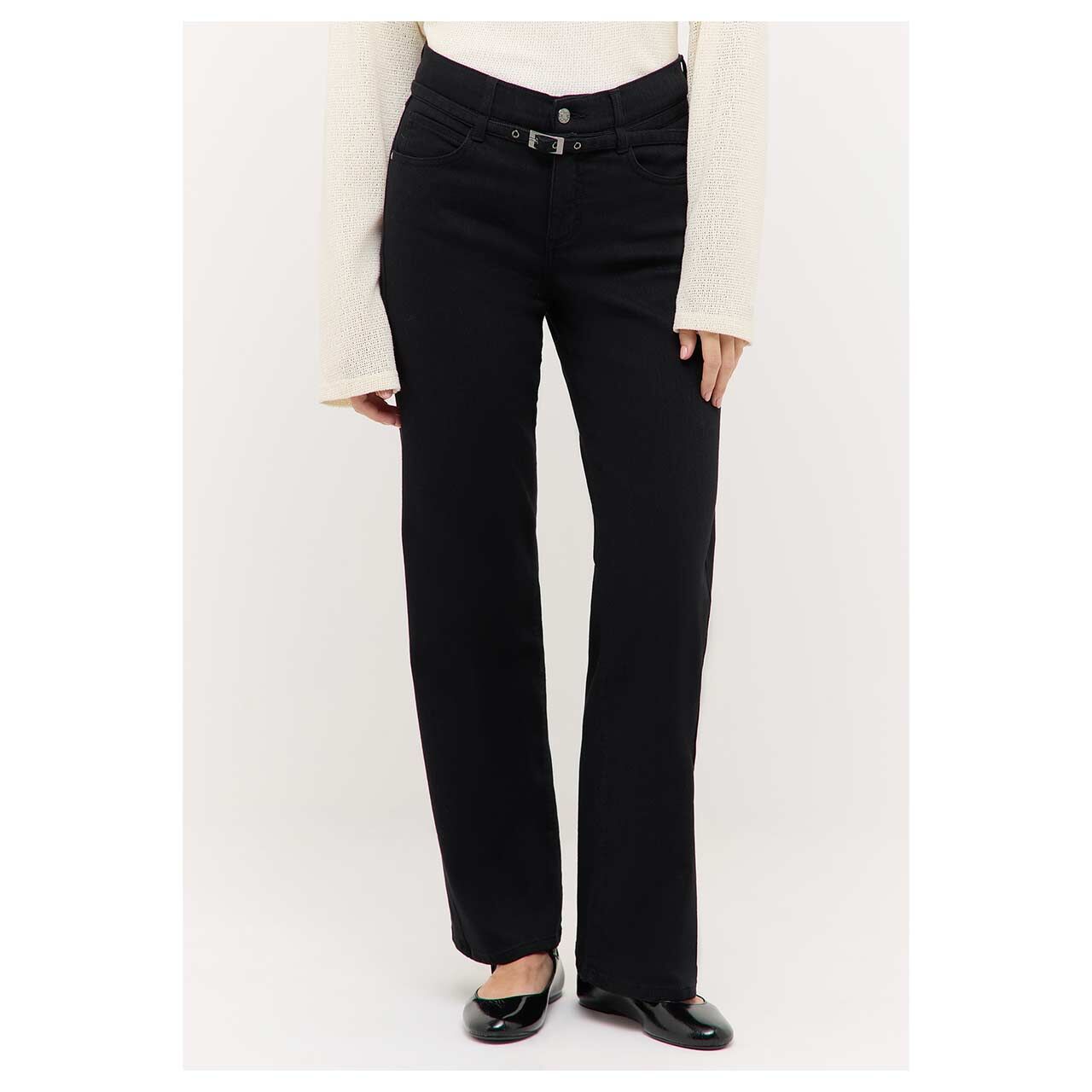 Stretch Damenjeans Liz City von Angels in Schwarz, Vorderansicht am Model