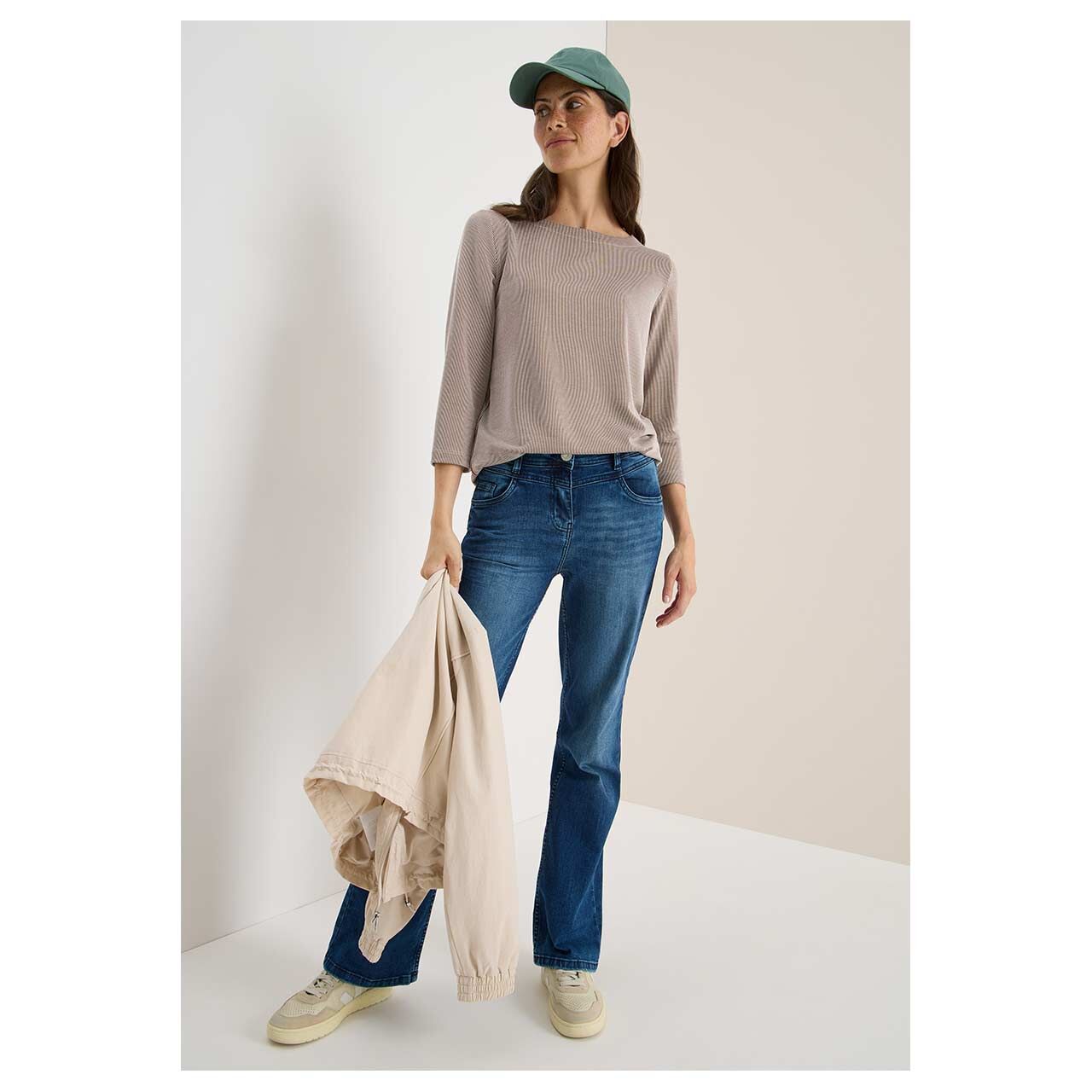 Damen 3/4 Arm Shirt Vertical Striped von Cecil in Braun gestreift, Ganzkörperansicht am Model