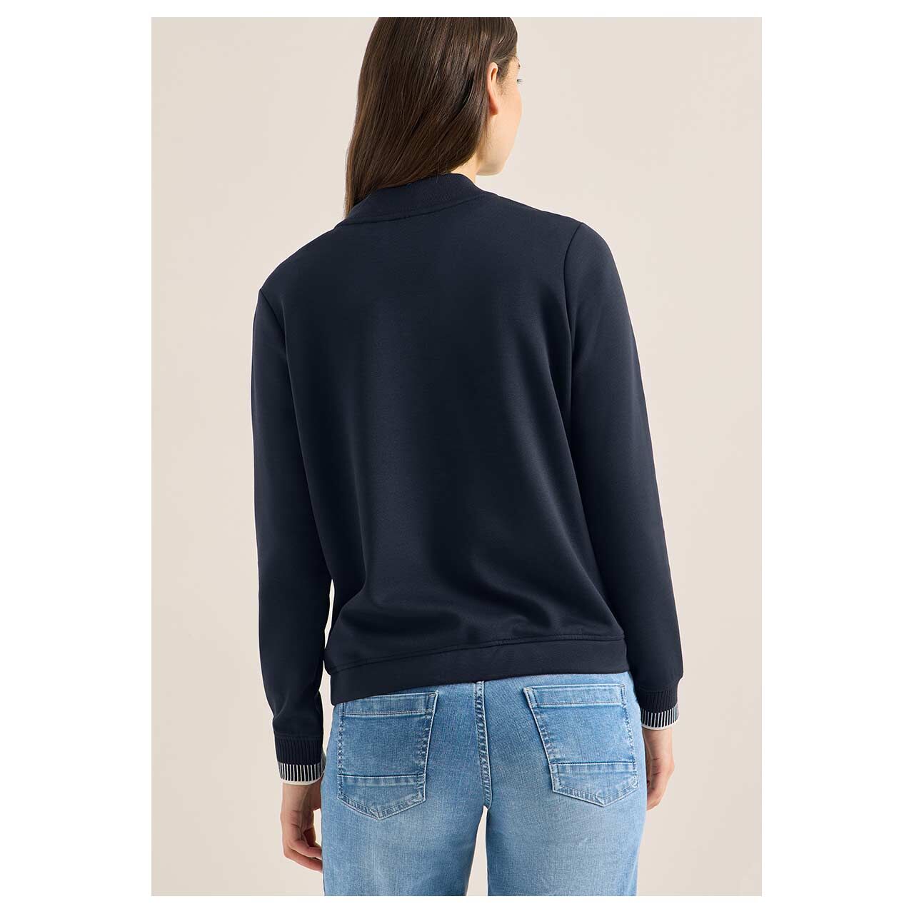 Damen Jacke College Blouson von Cecil in Dunkelblau, Rückansicht am Model