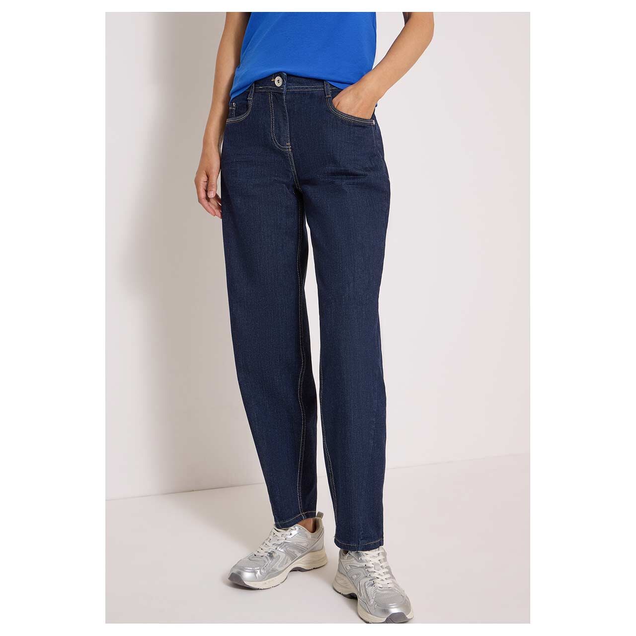 Damen Ankle Jeans Scarlett Barrel von Cecil in Dunkelblau, Vorderansicht am Model