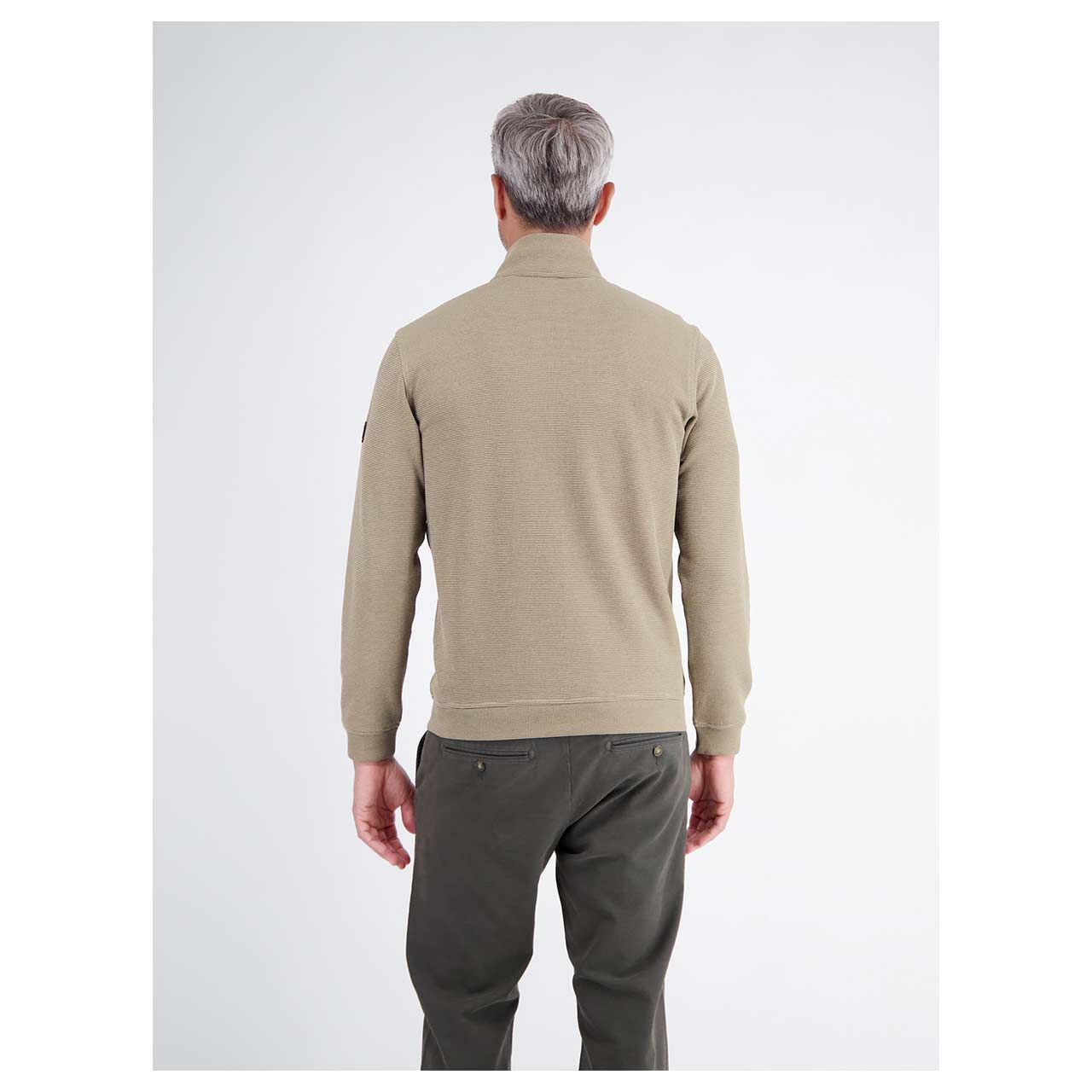 Herren Sweatjacke von Lerros in Beige, Rückansicht am Model