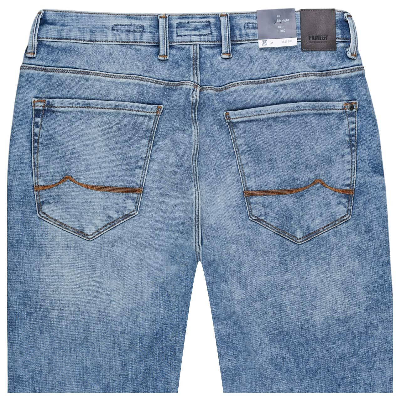 Stretch Herrenjeans Eric Megaflex in Hellblau verwaschen von Pioneer, Rückansicht