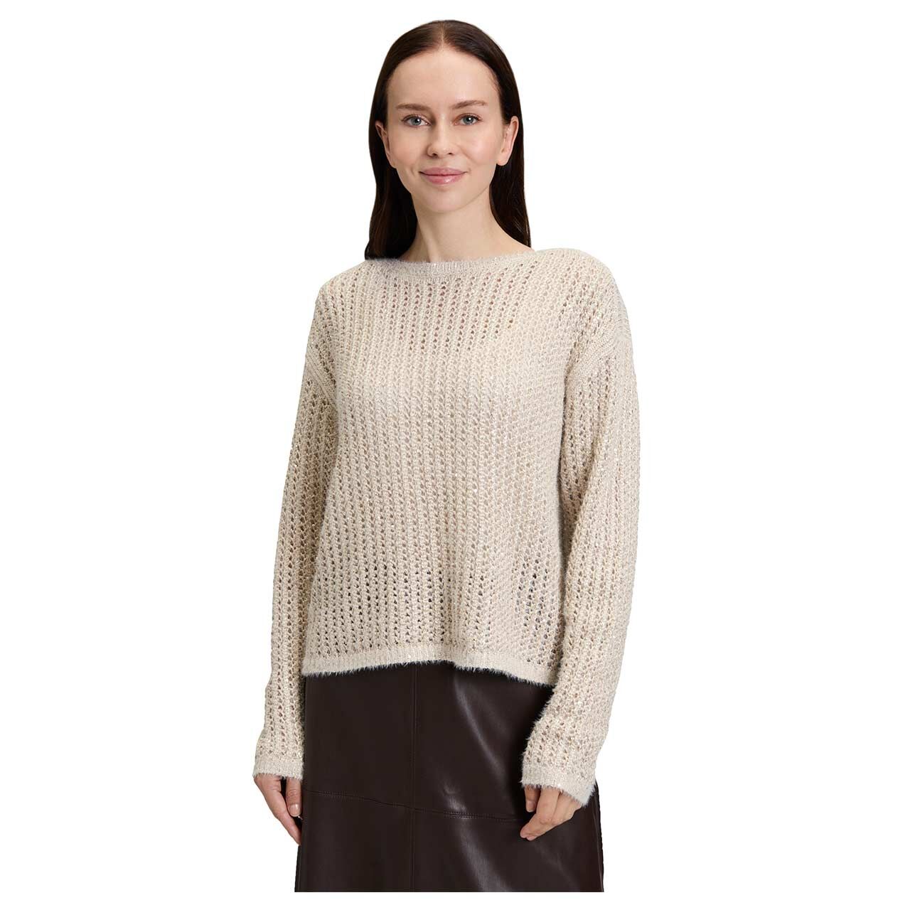 Damenpullover von Betty Barclay in Hellbeige, Rückansicht Model