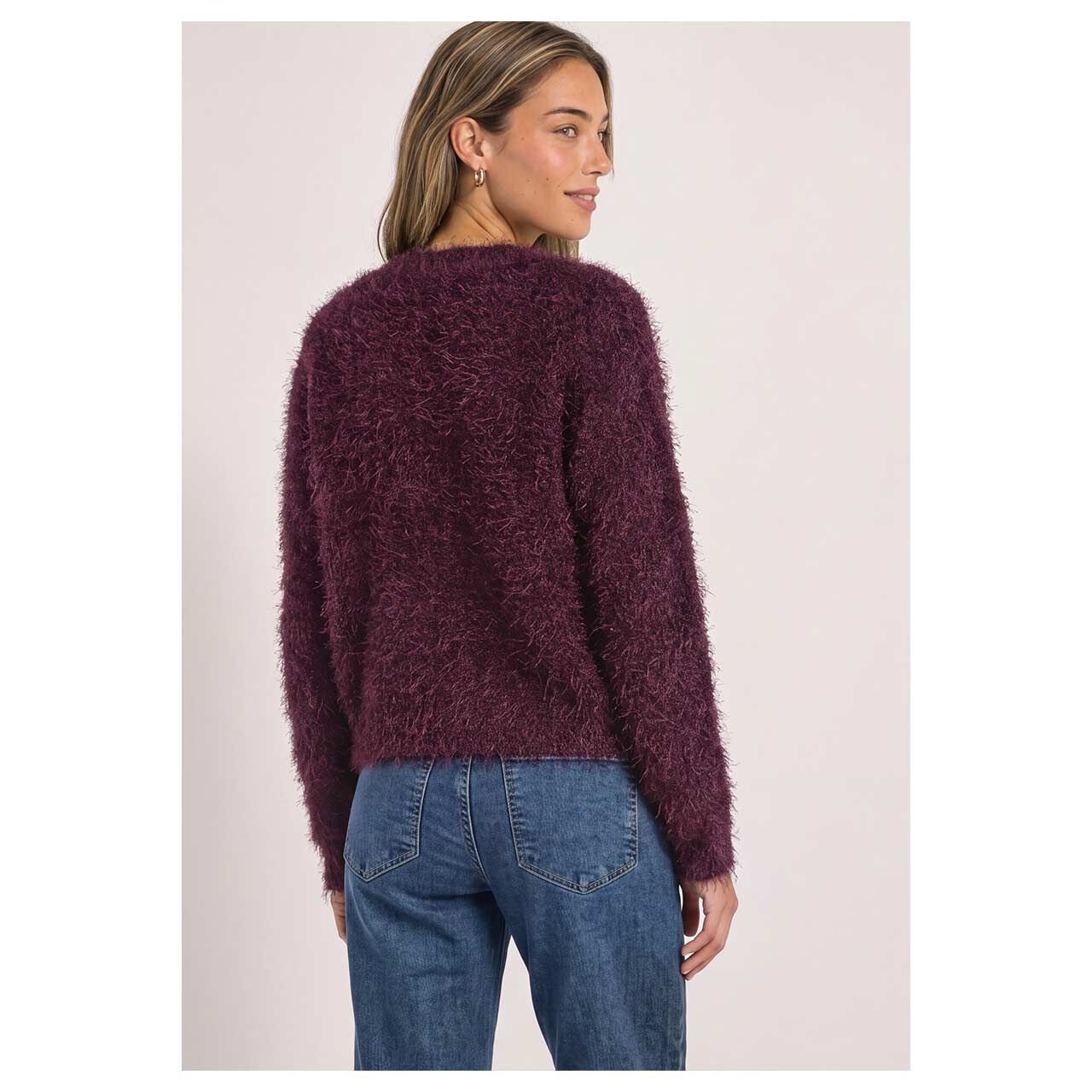 Damen Pullover Rounded Neck Fringe von Street One in Lila, Rückansicht am Model