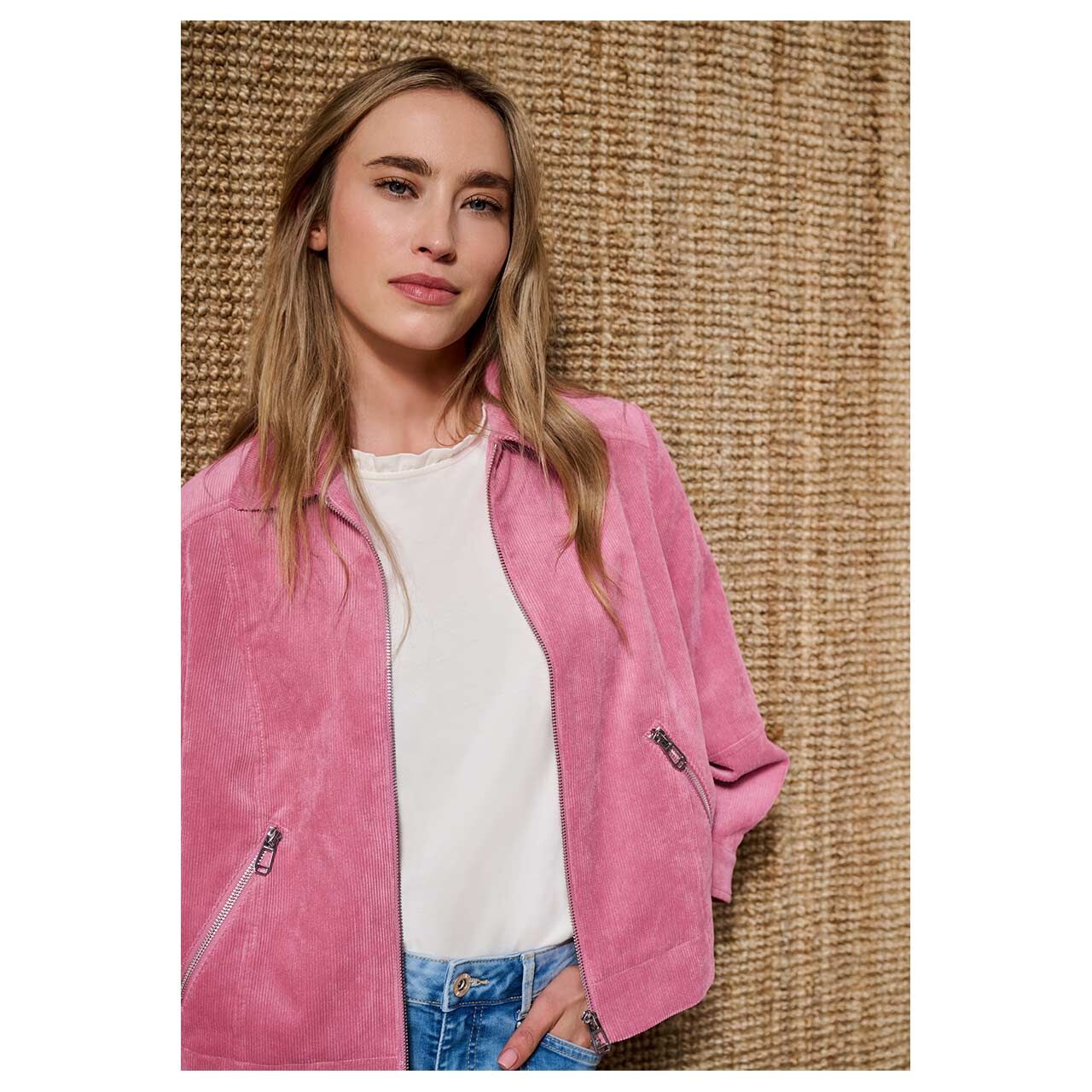 Damen 3/4 Arm Cord Jacke Corduroy Jacket von Street One in Pink, Vorderansicht am Model