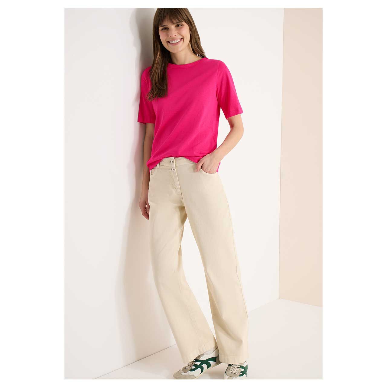 Damen T-Shirt Solid Slubyarn von Cecil in Pink meliert, Ganzkörperansicht am Model