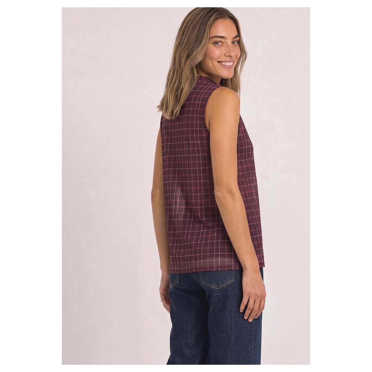 Damen Top Printed Turtle Neck Mesh von Street One in Lila mit Print, Rückansicht am Model