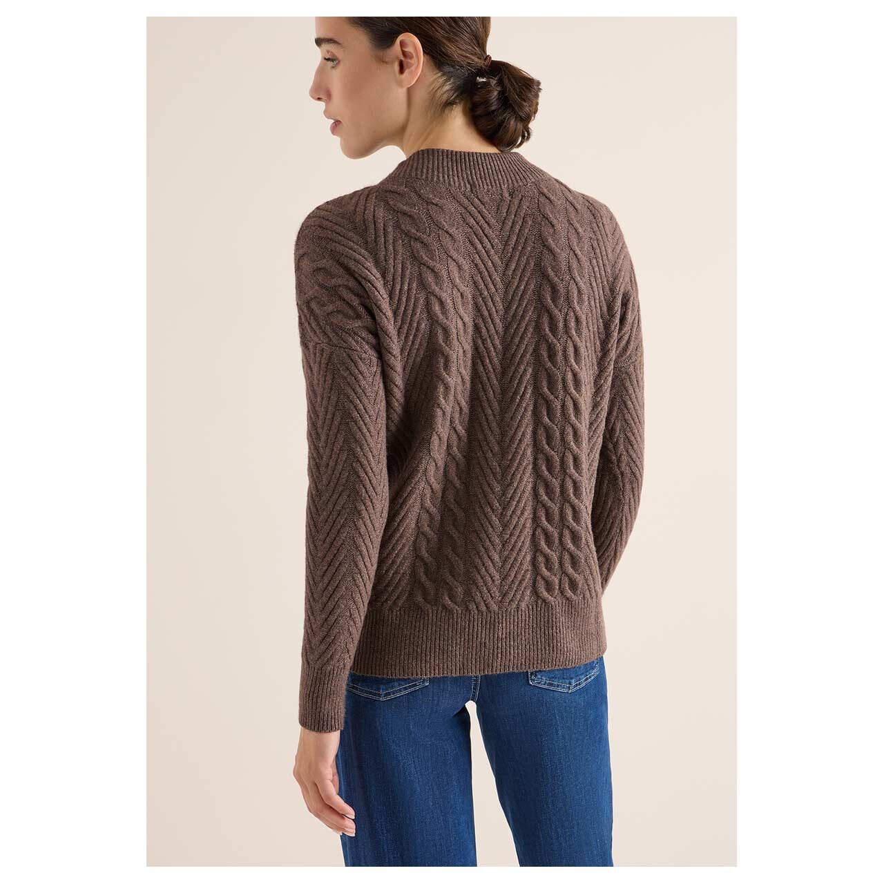 Damen Damen Pullover Cable Mix von Cecil in Braun meliert, Rückansicht am Model