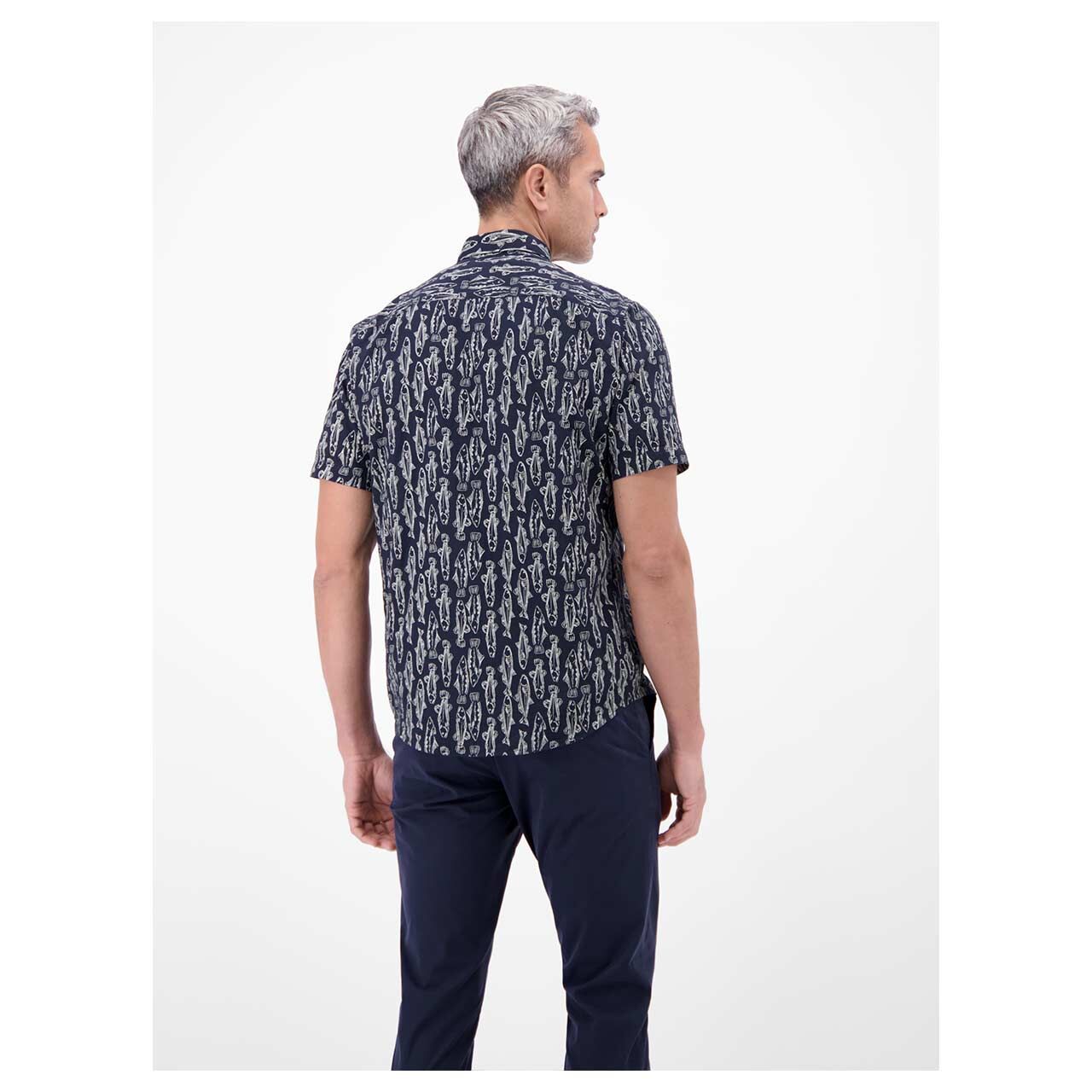 Herren 1/2 Arm Hemd von Lerros in Dunkelblau mit Print, Rückansicht am Model