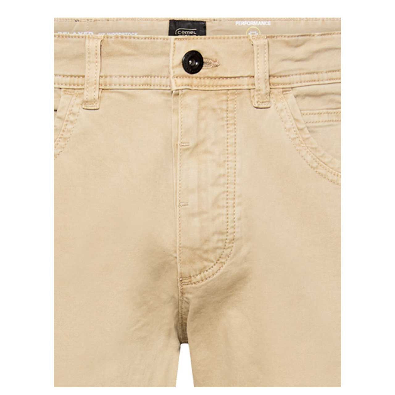 Stretch Herren Baumwollhose Woodstock von Camel active in Beige, detaillierte Ansicht vorne