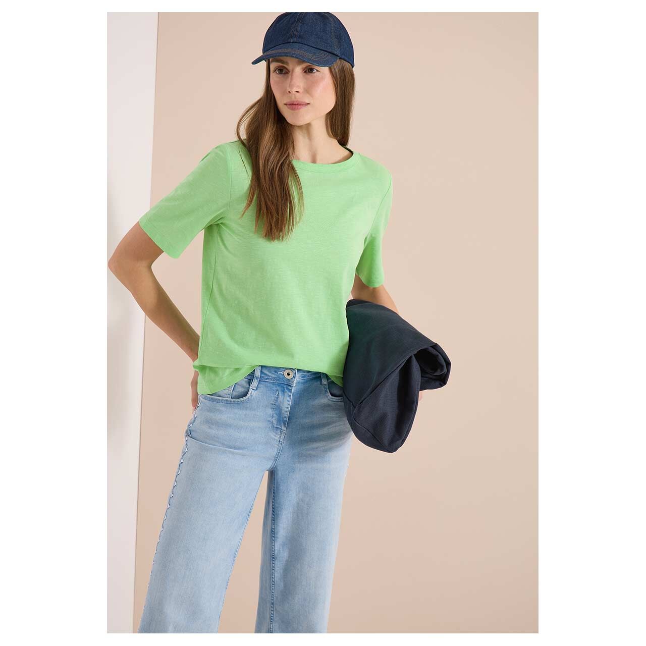 Damen T-Shirt Solid Slubyarn von Cecil in Hellgrün meliert, Vorderansicht am Model