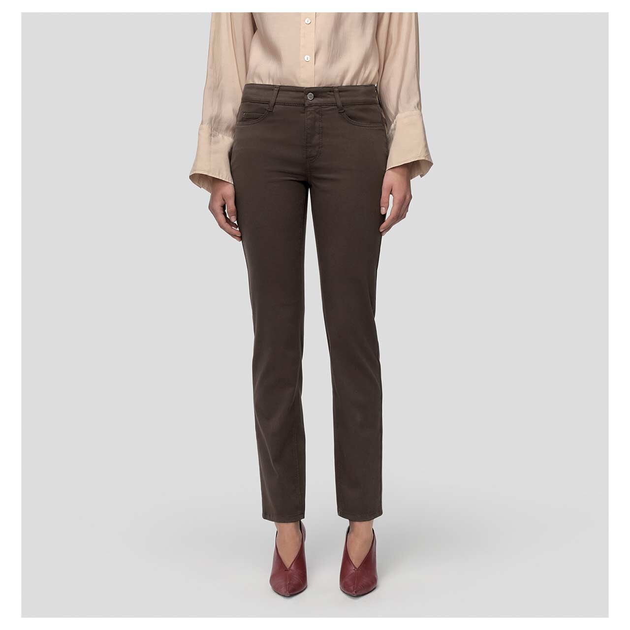 MAC Dream Jeans deep dark brown