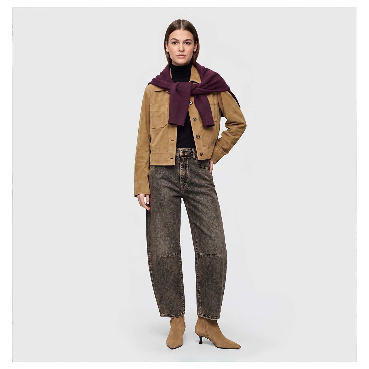 Stretch Damen Jeans Dakota von MAC in Braun verwaschen, Ganzkörperansicht