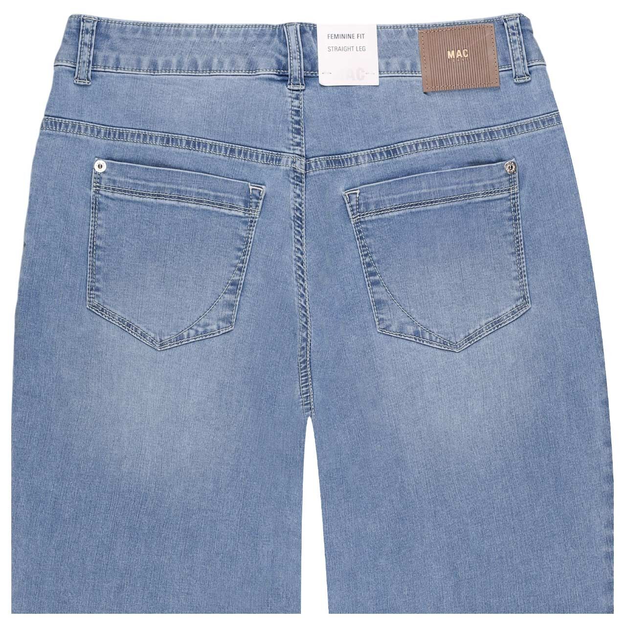 Damenjeans Gracia von MAC in Hellblau angewaschen, detaillierte Rückansicht