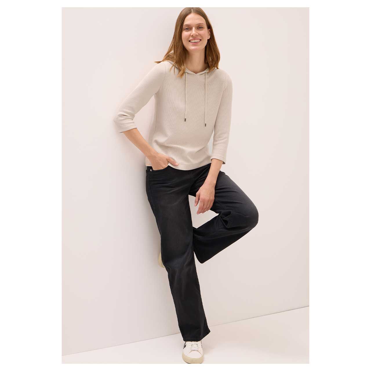 Damen 3/4 Arm Hoodie Sweatshirt Solid Rib von Cecil in Hellbeige, Ganzkörperansicht am Model