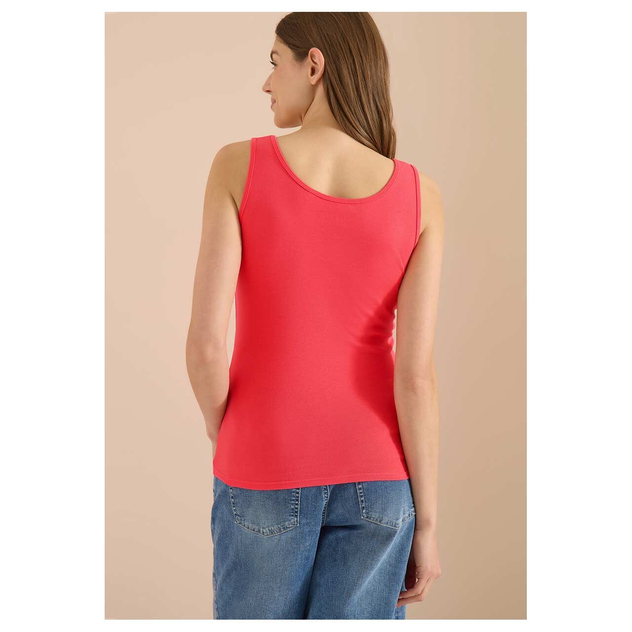 Damen Top Linda von Cecil in Korallenrot, Rückansicht am Model