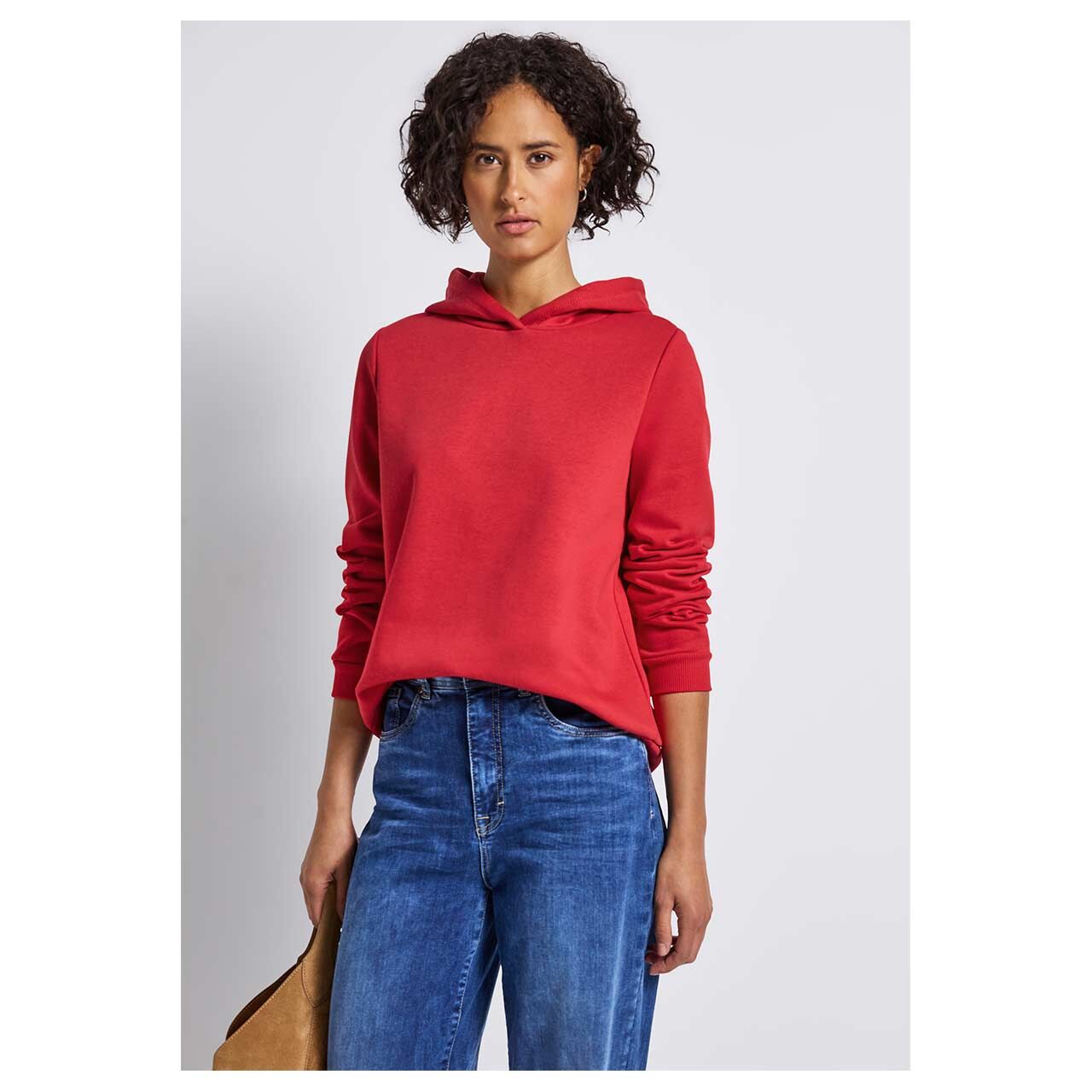 Damen Hoodie Sweatshirt von Street One in Rot, Vorderansicht am Model