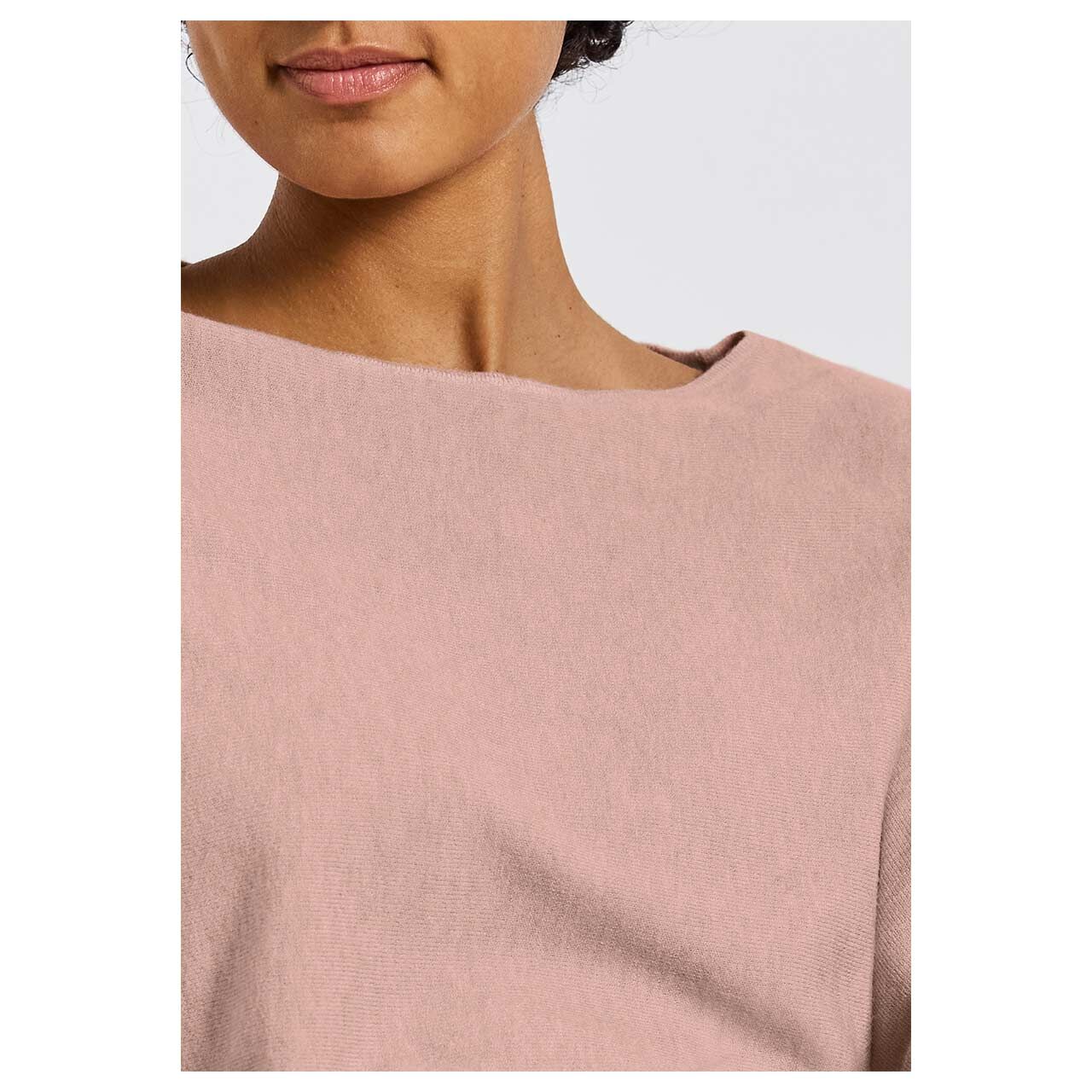 Damen Pullover U-Boat Dolman von Street One in Altrosa meliert, Detailansicht Oberkörper am Model