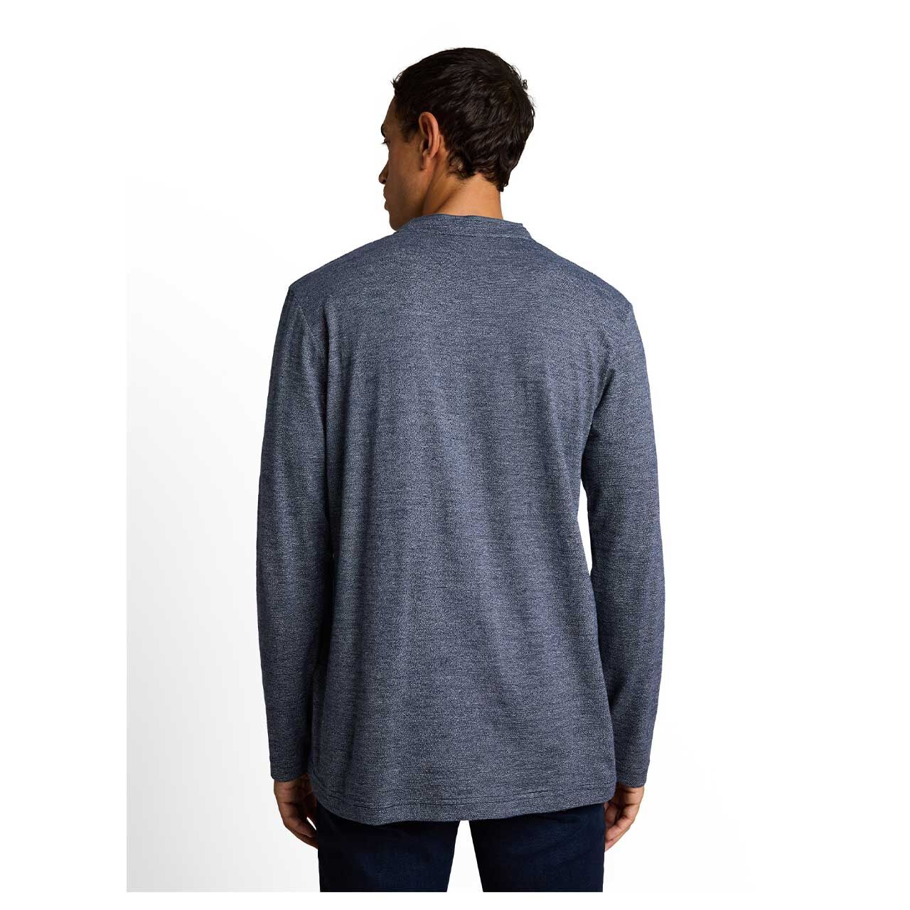 Herren Serafino Langarm Shirt von Tom Tailor in Dunkelblau meliert, Rückansicht am Model