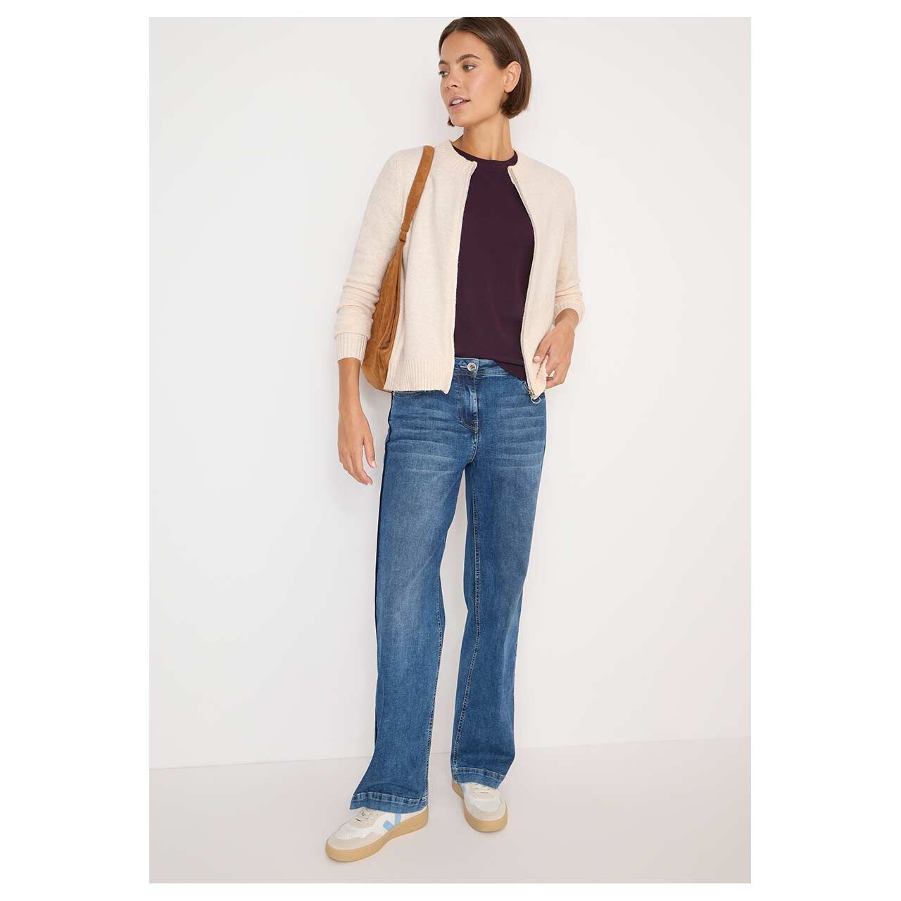 Damen Strickjacke Cosy Zipper Cardigan von Cecil in Hellbeige meliert, Ganzkörperansicht am Model