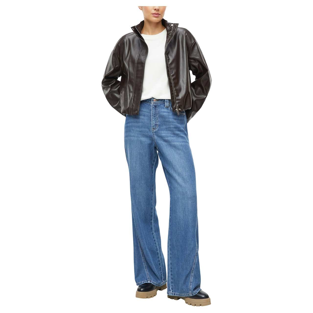 Damen Lederjacke von s.Oliver in Dunkelbraun, Ganzkörperansicht am Model