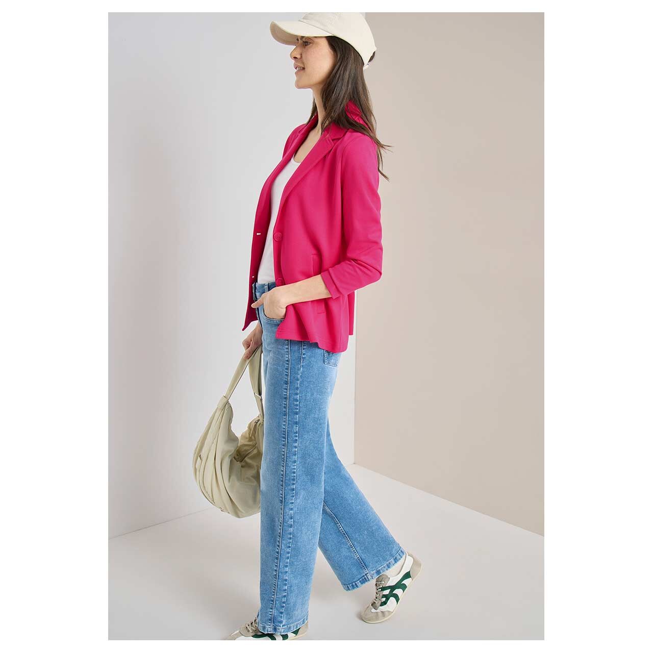 Damen Sweat Blazer Welt Pockets von Cecil in Pink, Ganzkörperansicht am Model