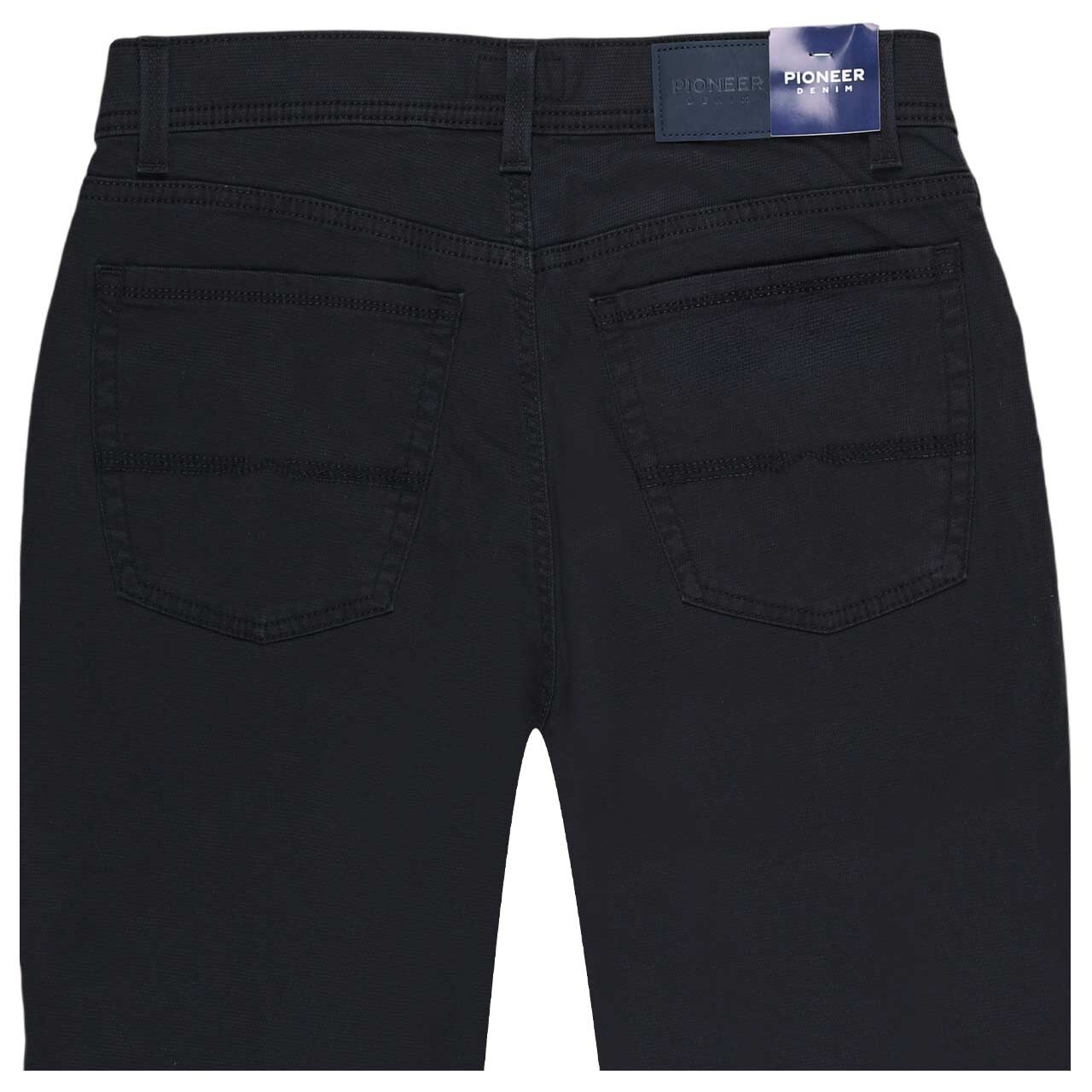 Stretch Herren Baumwollhose Rando in Schwarz von Pioneer, detaillierte Rückansicht