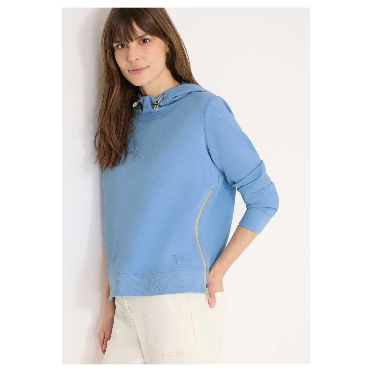 Damen Hoodie Sweatshirt Zip Details von Cecil in Hellblau, Vorderansicht am Model