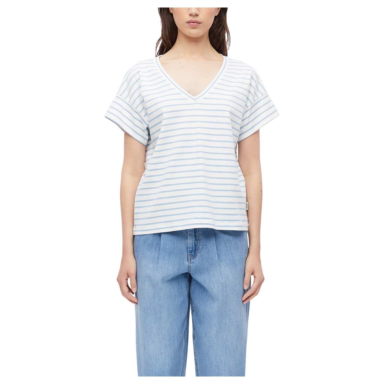 s. Oliver Damen T-Shirt in Hellblau gestreift, Vorderansicht am Model