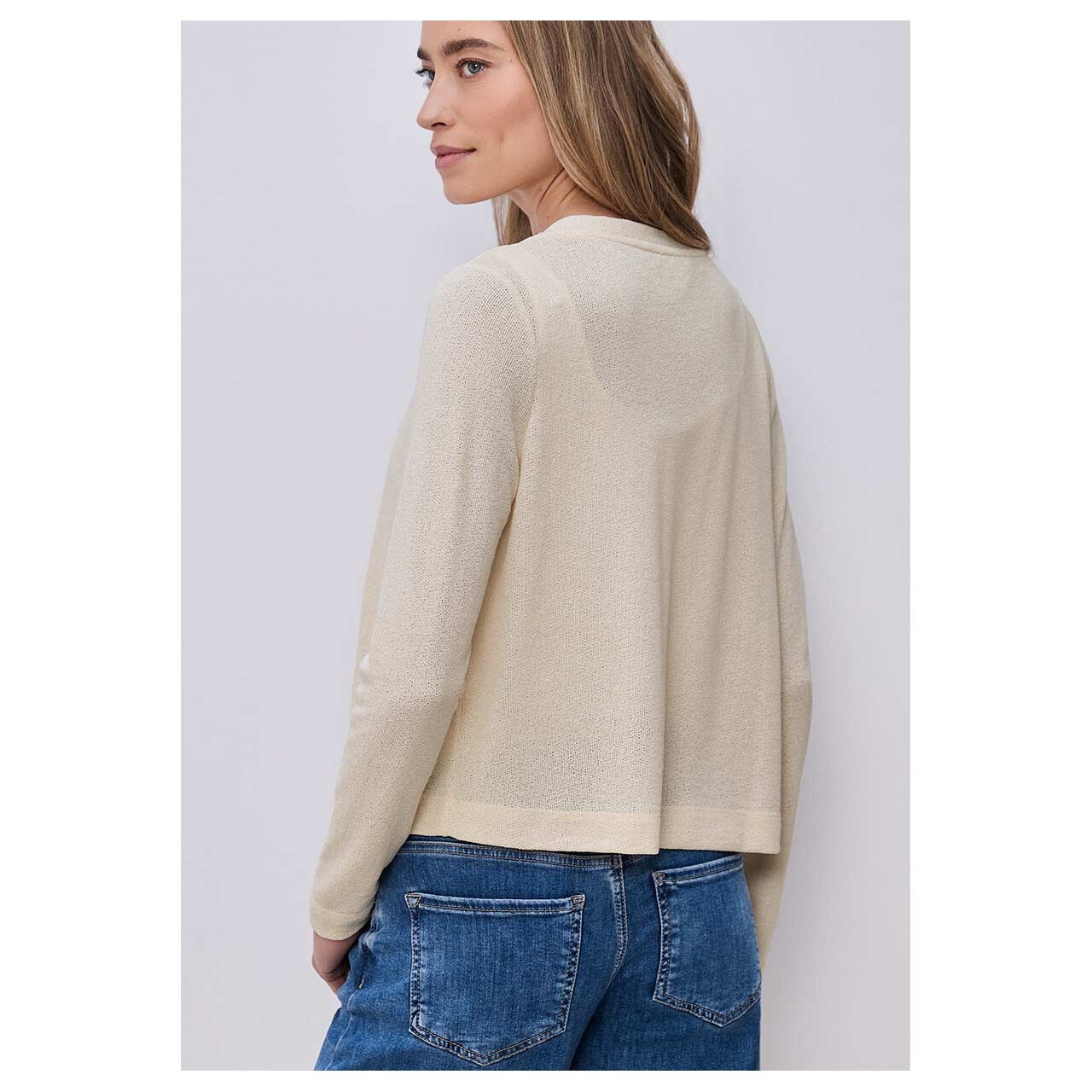 Damen Strickjacke Nette Knit Look von Street One in Beige, Rückansicht am Model