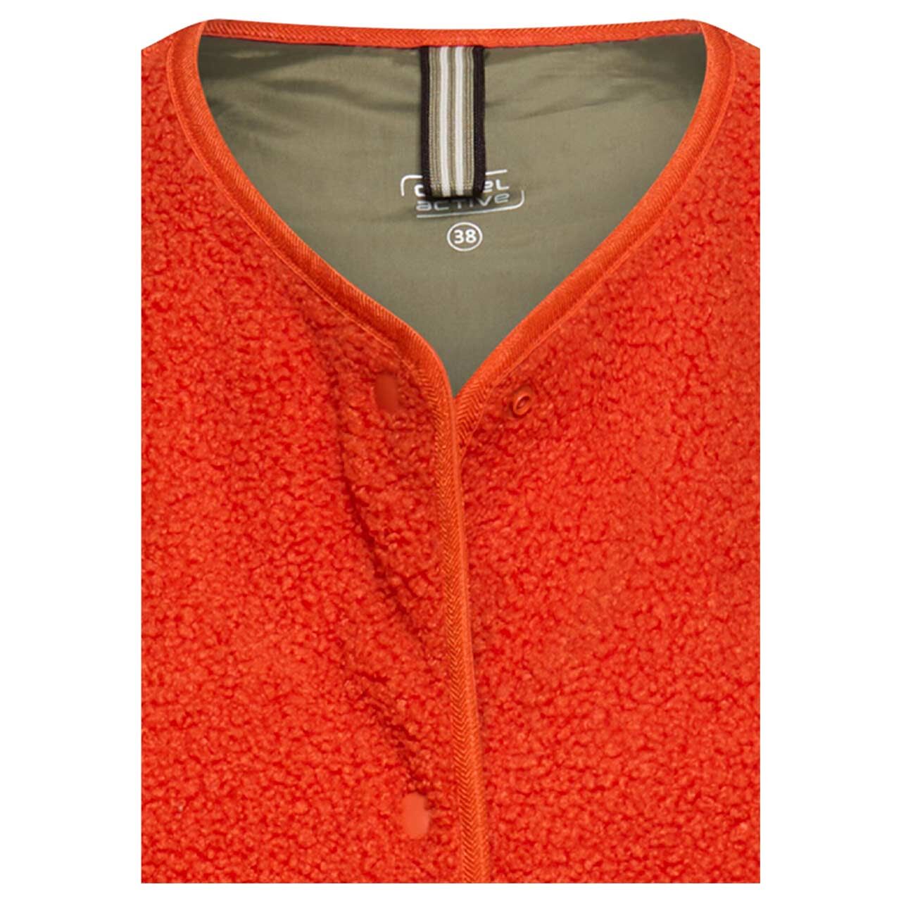 Damen Teddyweste von Camel active in Orange, detaillierte Vorderansicht Kragen