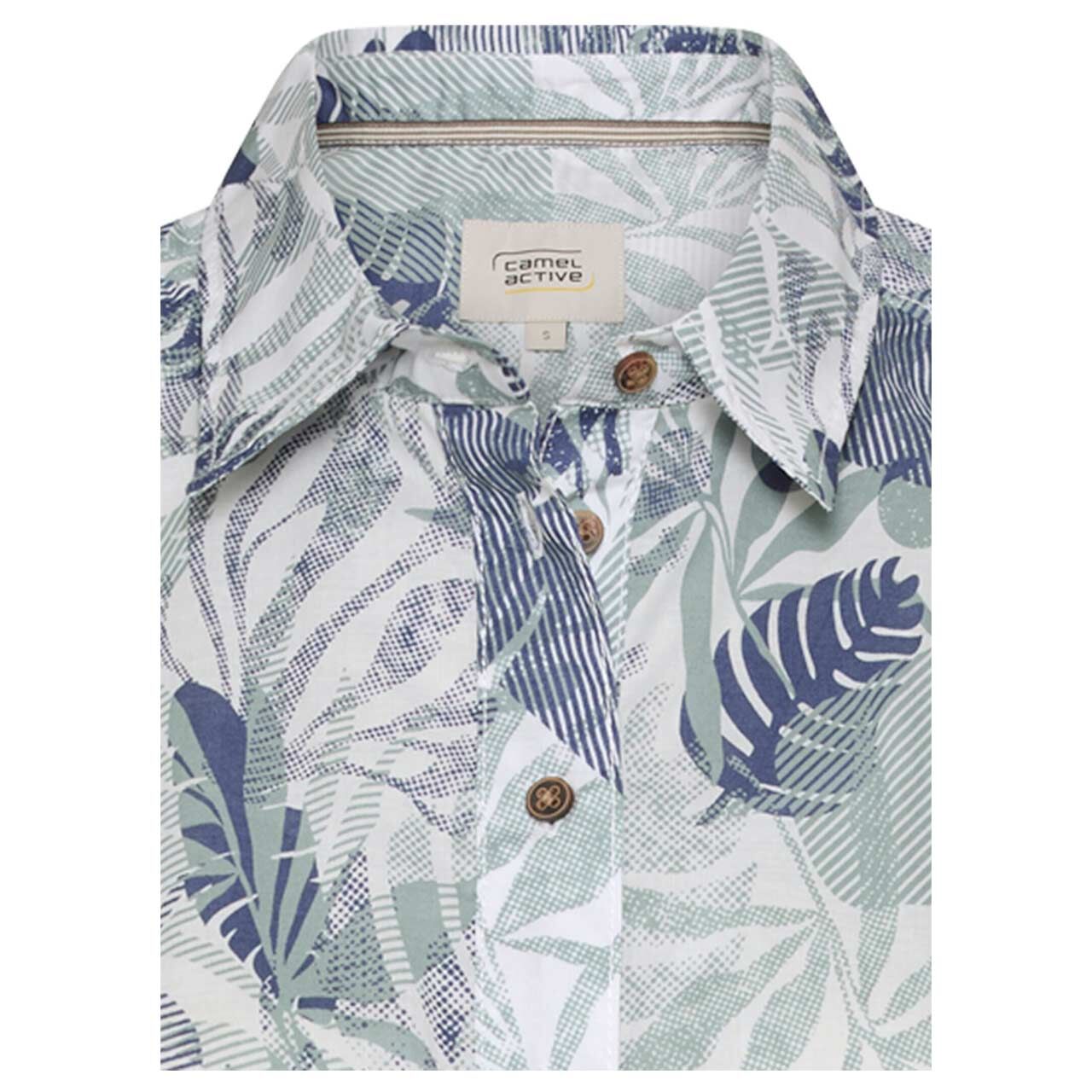 Damen Kurzarm Bluse von Camel active in Jadegrün mit Print, detaillierte Vorderansicht
