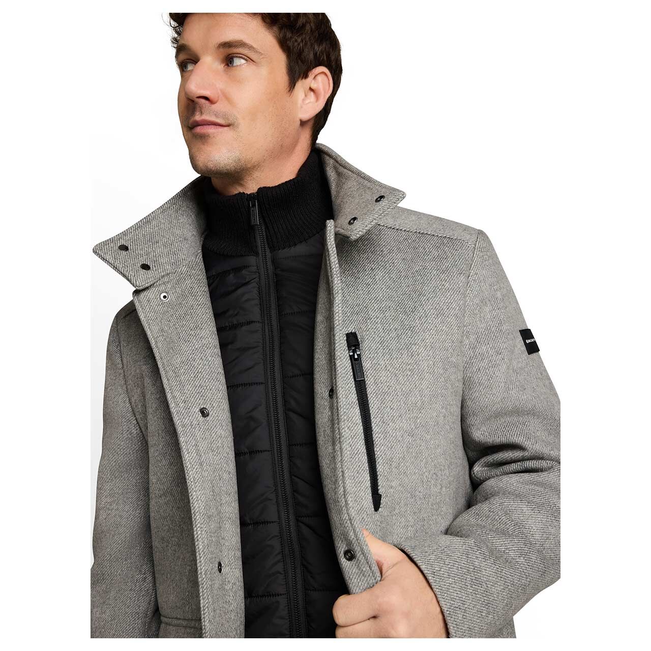 Herren Mantel Wool Coat 2 in 1 von Tom Tailor in Grau meliert, Detailansicht am Model